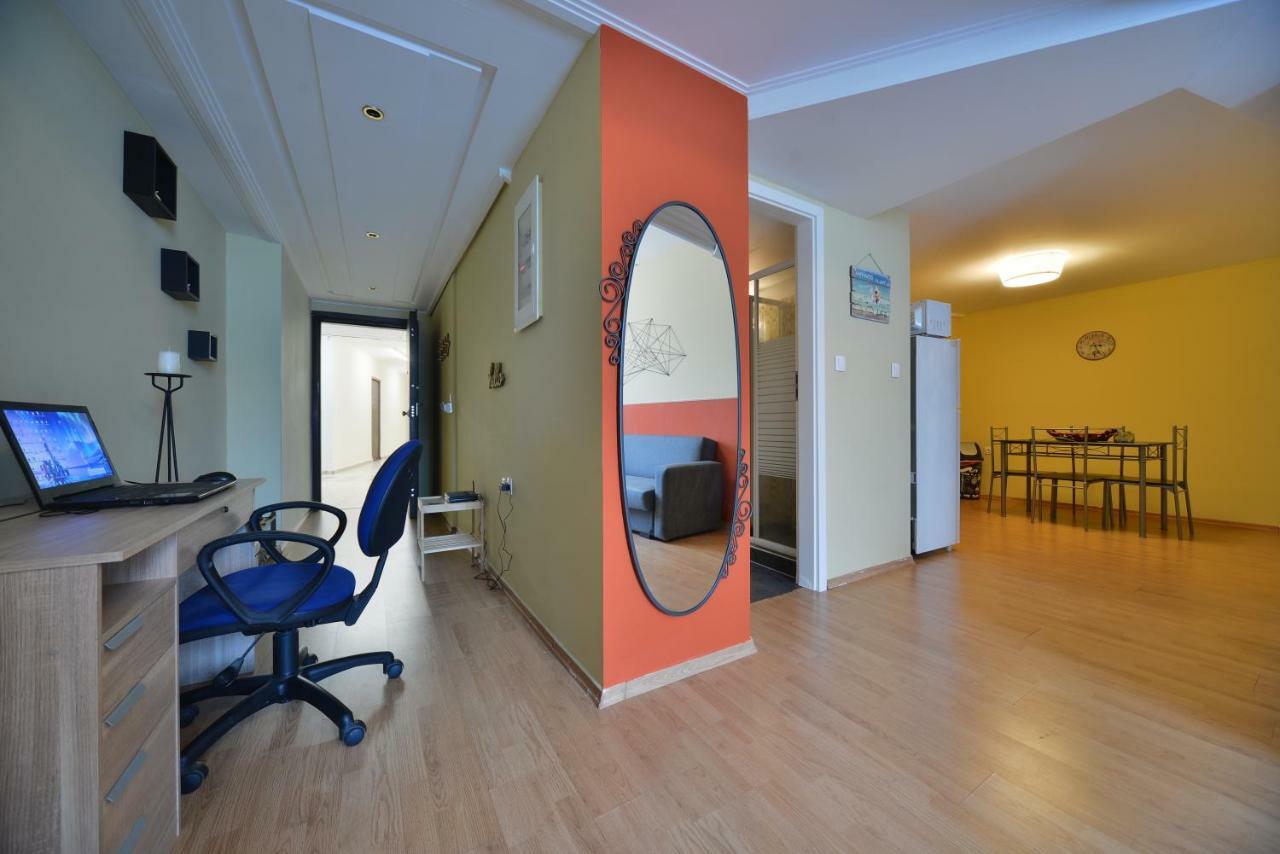 Unique Moments Apartment Атина Екстериор снимка